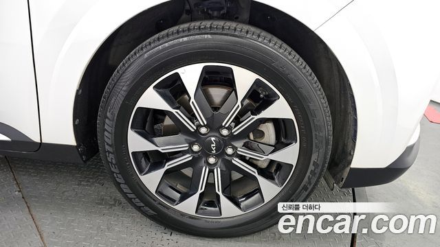 Kia Carnival (IV) Gasoline 9-Seater Signature 2021 — фото 5