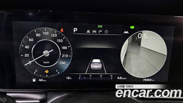 Kia Carnival (IV) Gasoline 9-Seater Signature 2021 — фото 8