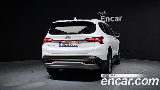 Hyundai Santa Fe Diesel 2.2 2WD Exclusive 2022 — фото 4