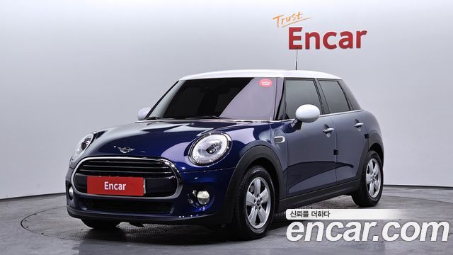 MINI Cooper 5Door Standard 3rd