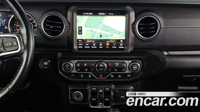 Jeep Wrangler (JL) 2.0 Overland Power Top 4Door 2022 — фото 18