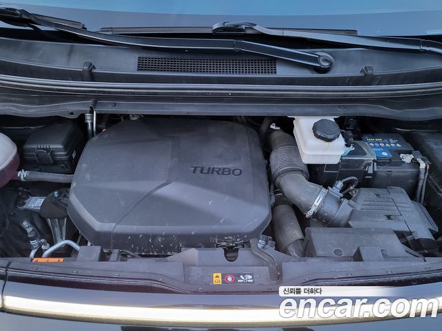 Hyundai Staria 4WD Lounge 9-Seater Inspiration 2022 — фото 17