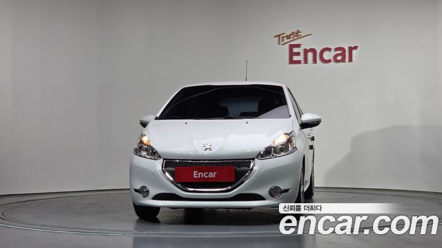 Peugeot 208 1.4 e-HDi ECO 5Door 2016 — фото 3