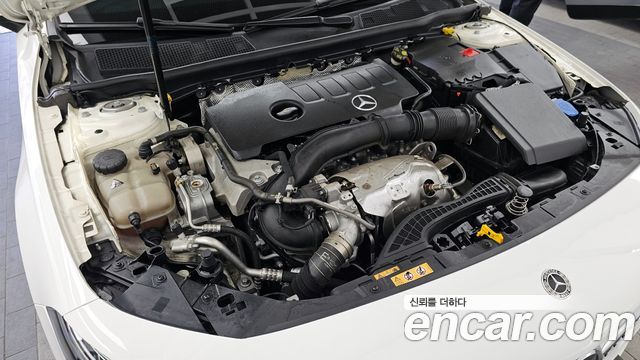 Mercedes-Benz A-Class (W177) A220 Sedan 2021 — фото 6