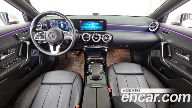 Mercedes-Benz A-Class (W177) A220 Sedan 2021 — фото 7