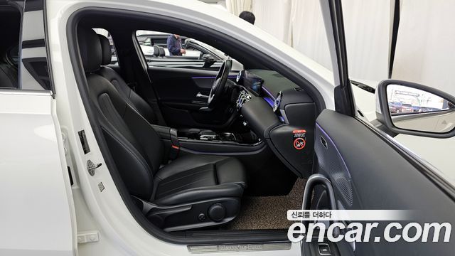 Mercedes-Benz A-Class (W177) A220 Sedan 2021 — фото 11