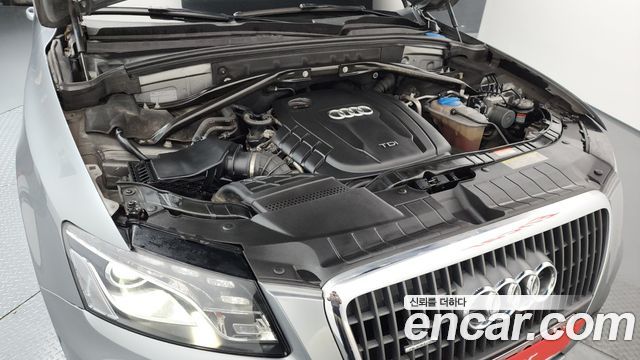 Audi Q5 2.0 TDI Quattro Dynamic 8R 2012 — фото 6