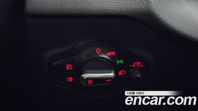 Audi Q5 2.0 TDI Quattro Dynamic 8R 2012 — фото 14
