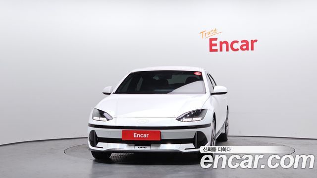 Hyundai Ioniq 6 Long Range Exclusive + 2023 — фото 3