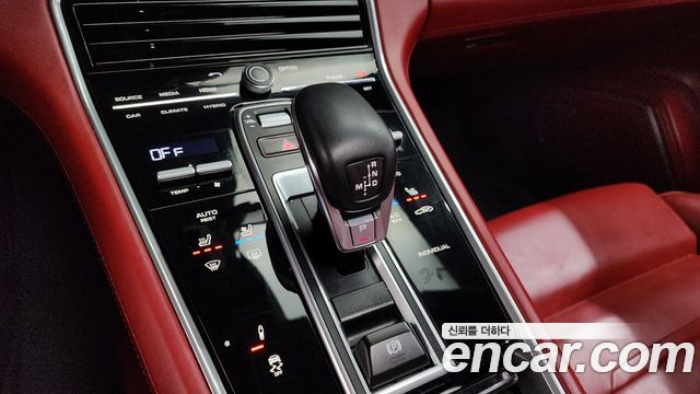 Porsche Panamera (971) 2.9 AWD E-Hybrid 2019 — фото 9