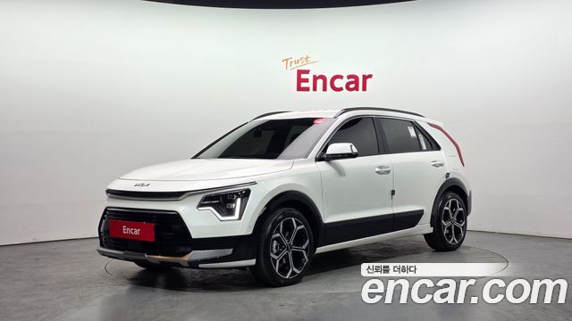Kia Niro Signature 2025 — фото 1