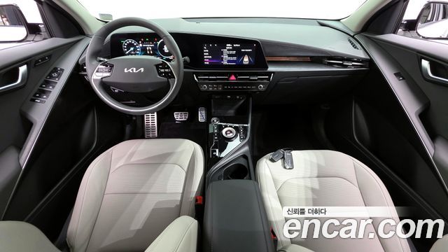 Kia Niro Signature 2025 — фото 7