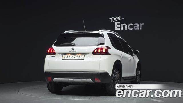 Peugeot 2008 1.5 BlueHDi Allure 2019 — фото 4