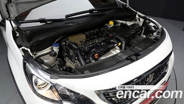 Peugeot 2008 1.5 BlueHDi Allure 2019 — фото 6