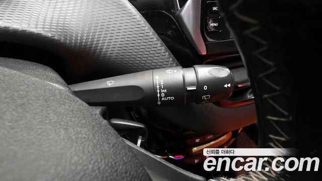 Peugeot 2008 1.5 BlueHDi Allure 2019 — фото 16