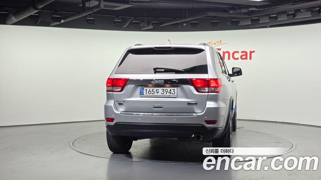 Jeep Grand Cherokee 3.6 Overland WK2 2011 — фото 4