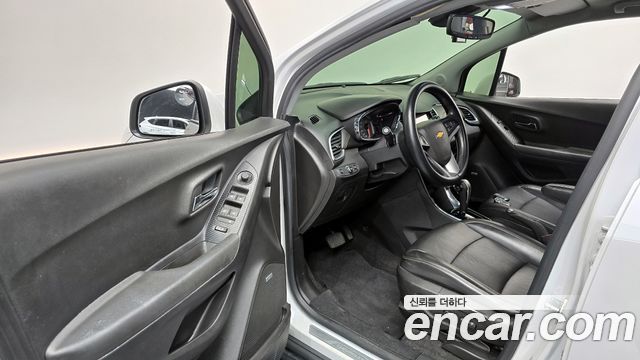 Chevrolet Trax 1.4 LTZ 2017 — фото 11