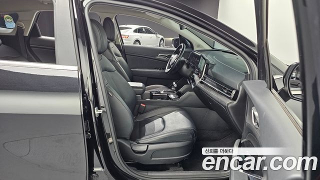 Kia Sportage (V) Diesel 2.0 4WD Prestige 2022 — фото 12