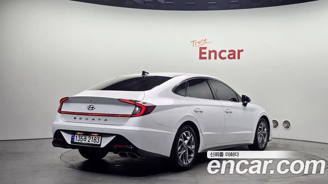 Hyundai Sonata (DN8) 1.6 Turbo Premium Plus 2022 — фото 2