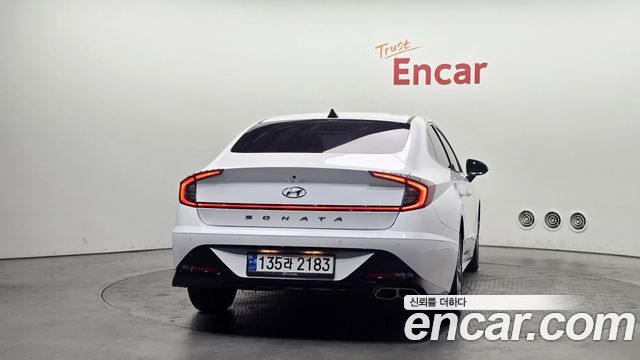 Hyundai Sonata (DN8) 1.6 Turbo Premium Plus 2022 — фото 4