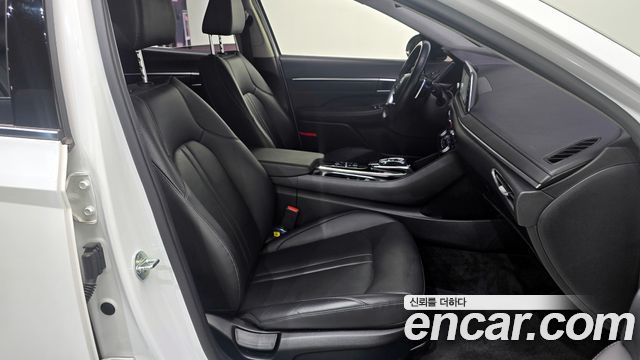 Hyundai Sonata (DN8) 1.6 Turbo Premium Plus 2022 — фото 12