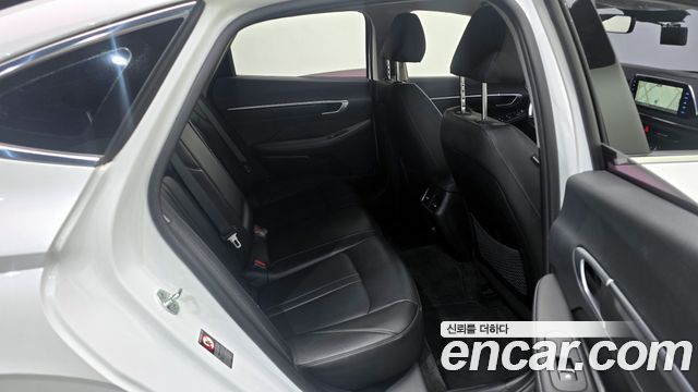 Hyundai Sonata (DN8) 1.6 Turbo Premium Plus 2022 — фото 13