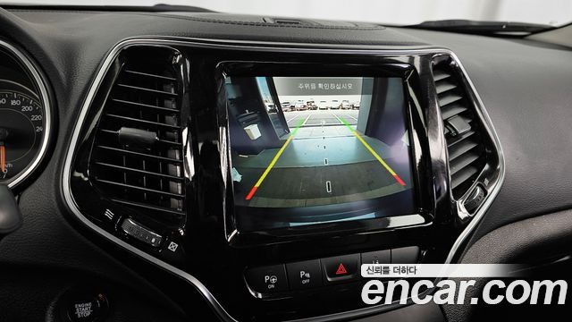 Jeep Cherokee (KL) 2.4 Limited 2WD 2021 — фото 19