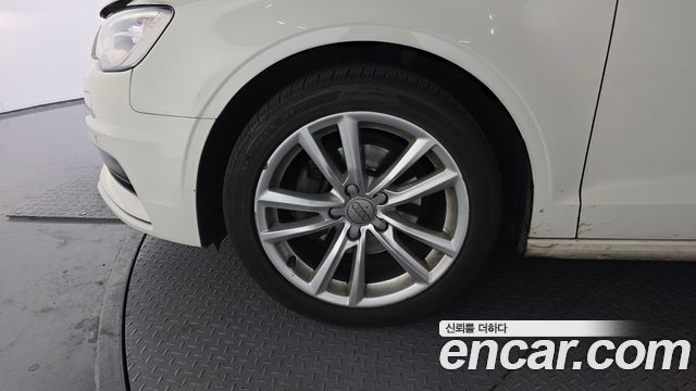 Audi A3 2.0 TDI Dynamic 8V 2014 — фото 5