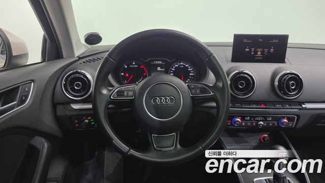 Audi A3 2.0 TDI Dynamic 8V 2014 — фото 13