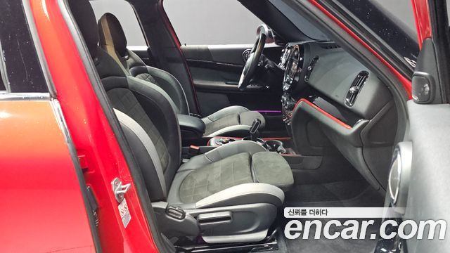 MINI Cooper S Countryman JCW 2nd 2020 — фото 10