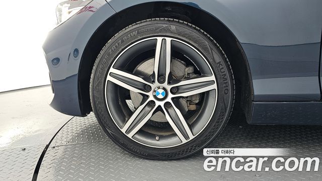 BMW 1 Series (F20) 118d Sport 5Door 2017 — фото 5