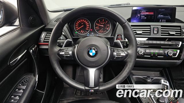 BMW 1 Series (F20) 118d Sport 5Door 2017 — фото 13