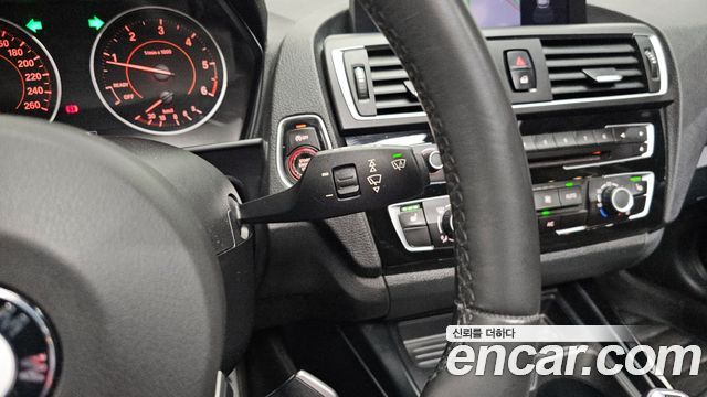 BMW 1 Series (F20) 118d Sport 5Door 2017 — фото 17