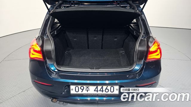 BMW 1 Series (F20) 118d Sport 5Door 2017 — фото 20