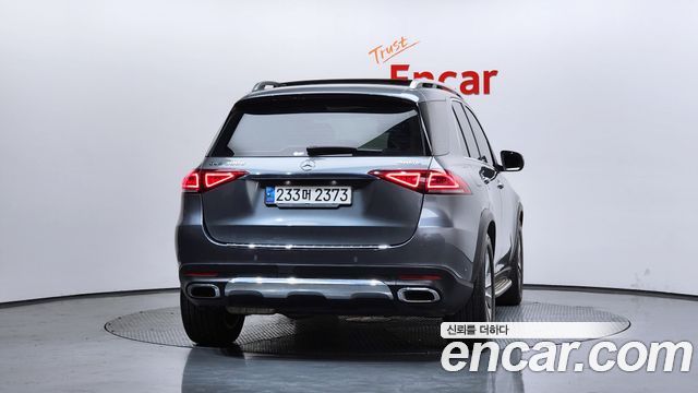 Mercedes-Benz GLE-Class (W167) GLE300d 4MATIC 2021 — фото 4