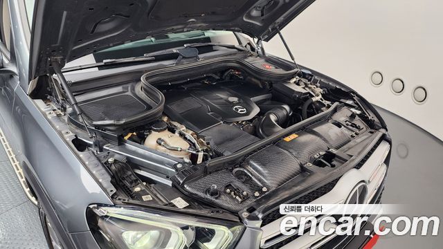 Mercedes-Benz GLE-Class (W167) GLE300d 4MATIC 2021 — фото 6
