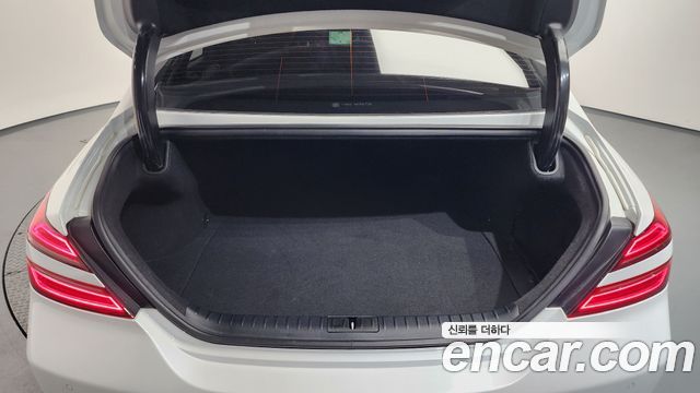 Genesis G70 Gasoline 2.5T 2WD 2024 — фото 20