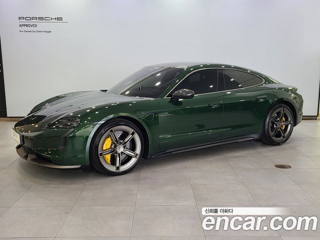 Porsche Taycan Turbo S