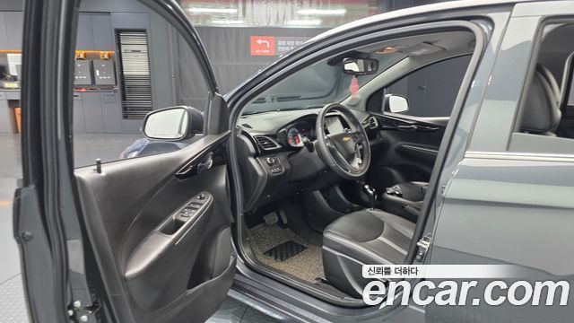 Chevrolet Spark Premier 2021 — фото 11