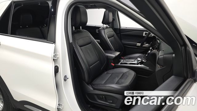 Ford Explorer (VI) 2.3 LimIted 4WD 2021 — фото 16