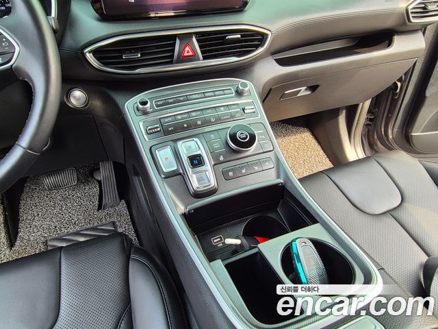 Hyundai Santa Fe Gasoline 2.5T 2WD Prestige 2021 — фото 18