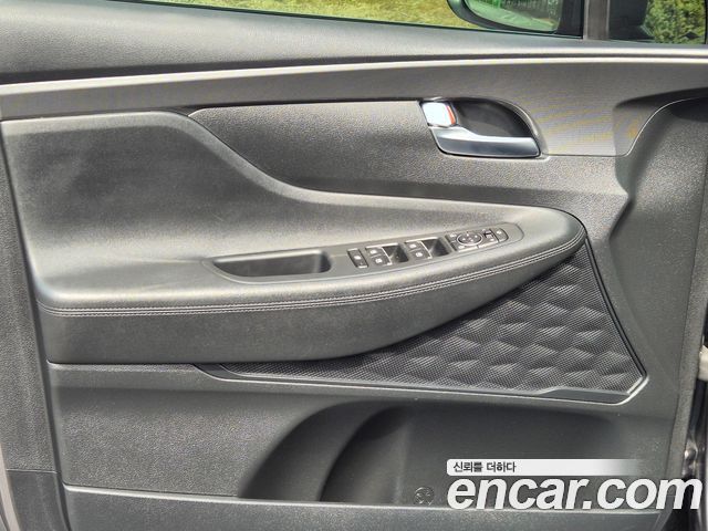 Hyundai Santa Fe Gasoline 2.5T 2WD Prestige 2021 — фото 20
