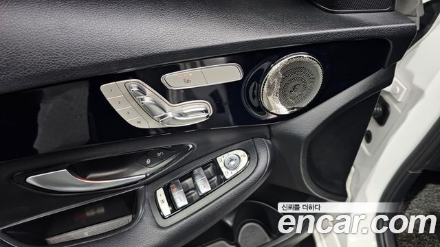 Mercedes-Benz C-Class (W205) C200 2019 — фото 17