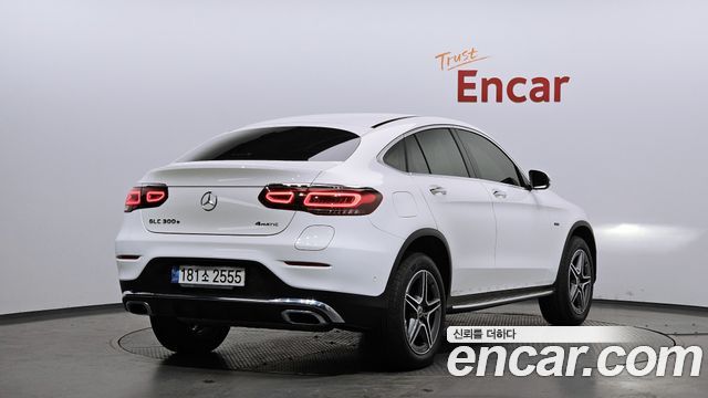 Mercedes-Benz GLC-Class (X253) GLC300e 4MATIC Coupe 2021 — фото 2