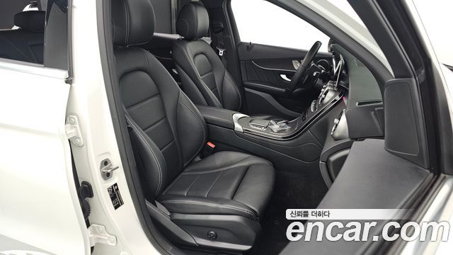 Mercedes-Benz GLC-Class (X253) GLC300e 4MATIC Coupe 2021 — фото 10
