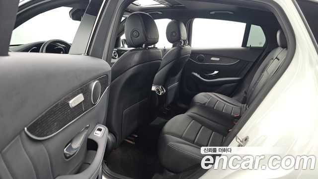 Mercedes-Benz GLC-Class (X253) GLC300e 4MATIC Coupe 2021 — фото 16