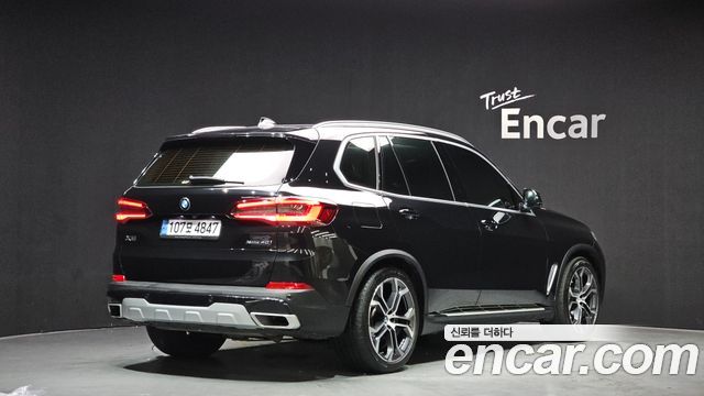 BMW X5 (G05) xDrive 40i xLine 2022 — фото 2