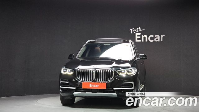 BMW X5 (G05) xDrive 40i xLine 2022 — фото 3
