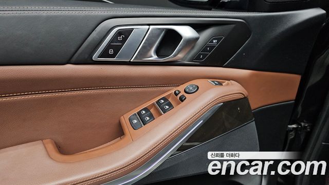 BMW X5 (G05) xDrive 40i xLine 2022 — фото 18