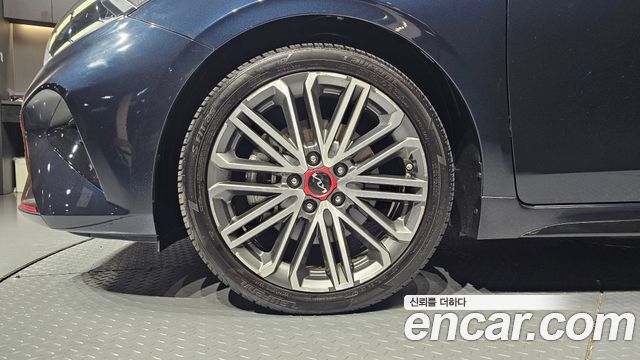Kia K3 (II) 1.6 Turbo GT 5Door Signature 2022 — фото 5